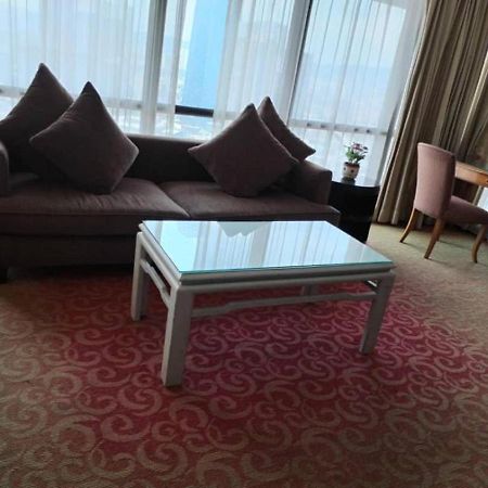 Suites At Times Square Kl Куала-Лумпур Экстерьер фото