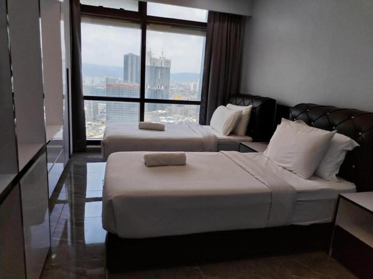 Suites At Times Square Kl Куала-Лумпур Экстерьер фото