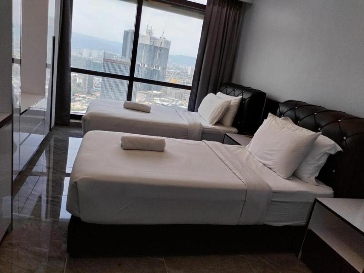 Suites At Times Square Kl Куала-Лумпур Экстерьер фото
